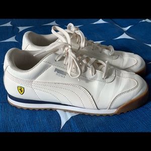 Puma Roma Ferrari shoes